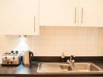 Station Suites 沃特福德 外观 照片